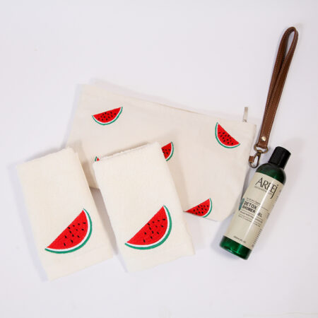 The Fresh Summer Pouch